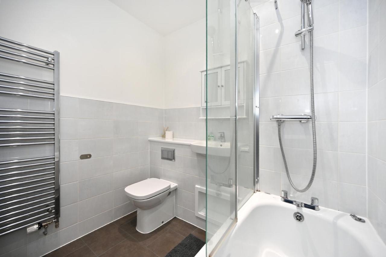 Luxury 2Bedroom - 2Bath - Prime Location - Patio Harrow on the Hill Exterior foto