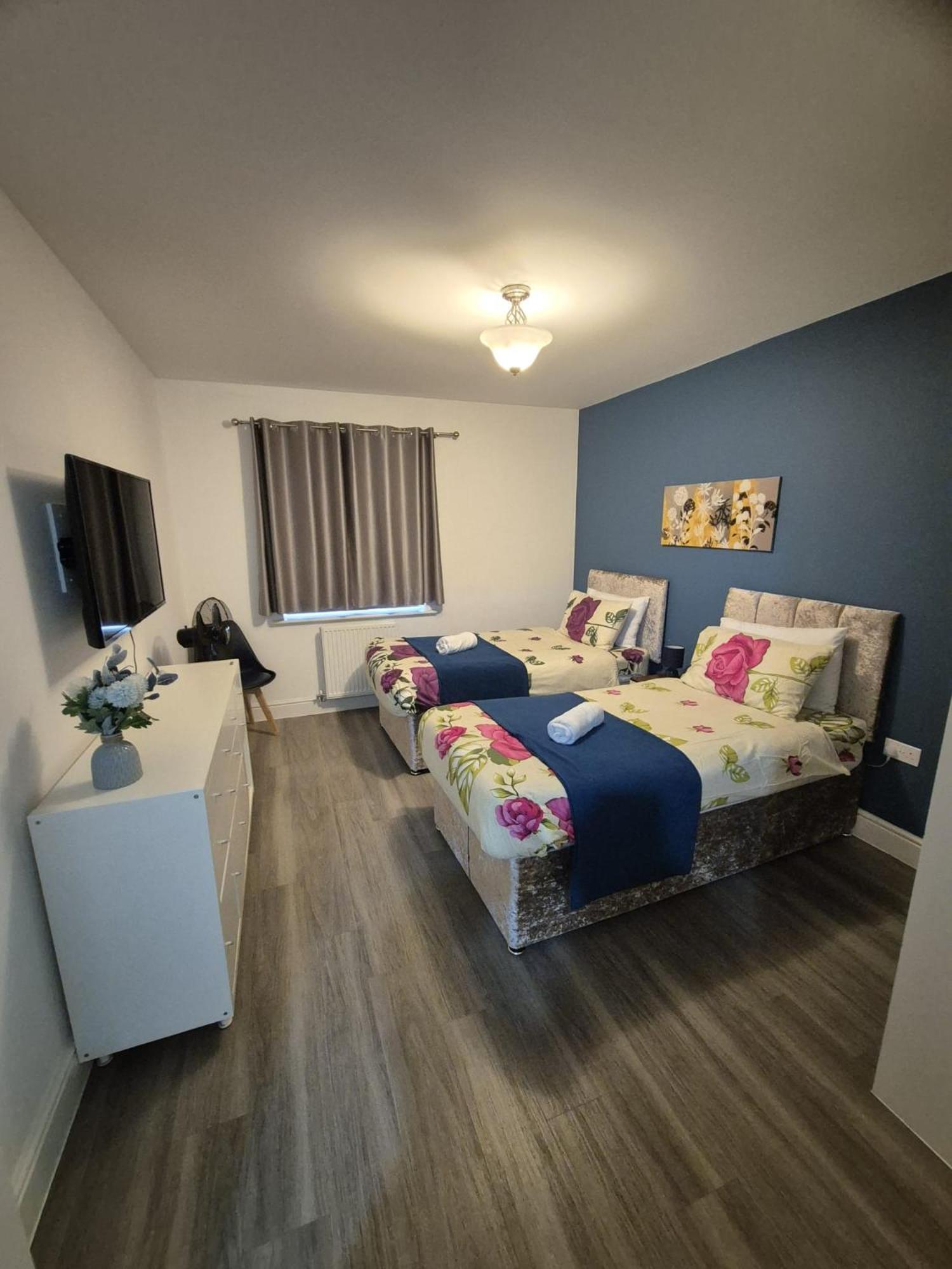 Luxury 2Bedroom - 2Bath - Prime Location - Patio Harrow on the Hill Exterior foto